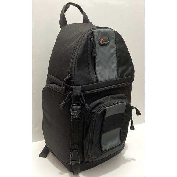Lowepro Slingshot 202 AW DSLR Camera Sling Bag Backpack Black All Weather - Picture 2 of 15